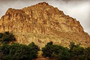 Abqad山谷的攀岩牆