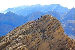 Kal-Qedvis-Gipfel im Dena-Gebirge | 4.340 m hoch