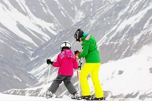 Estación de esquí FereydounShahr | la estación de esquí más alta de Irán