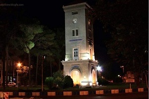 میدان وقت الساعت یزد