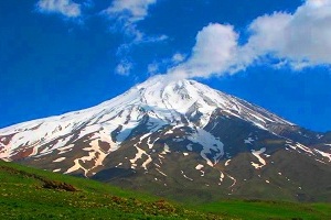Mount Taftan, stratovolcano | 3,941-m high